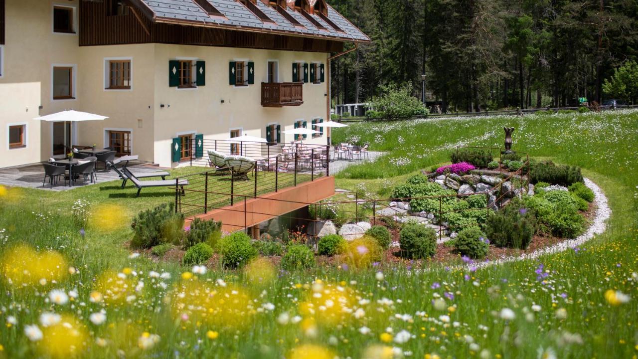 Natura Boutique Chalet Wellness Spa 도비아코 외부 사진