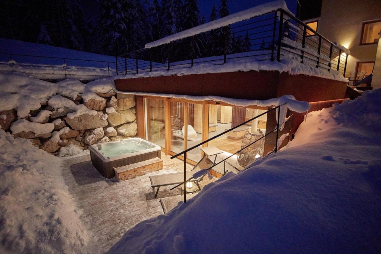 Natura Boutique Chalet Wellness Spa 도비아코 외부 사진