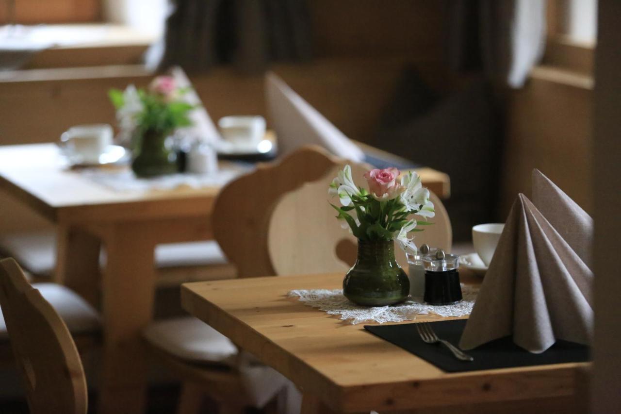 Natura Boutique Chalet Wellness Spa 도비아코 외부 사진